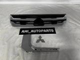 Решетка радиатора на Mitsubishi за 30 000 тг. в Алматы