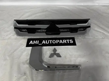 Решетка радиатора на Mitsubishi за 30 000 тг. в Алматы