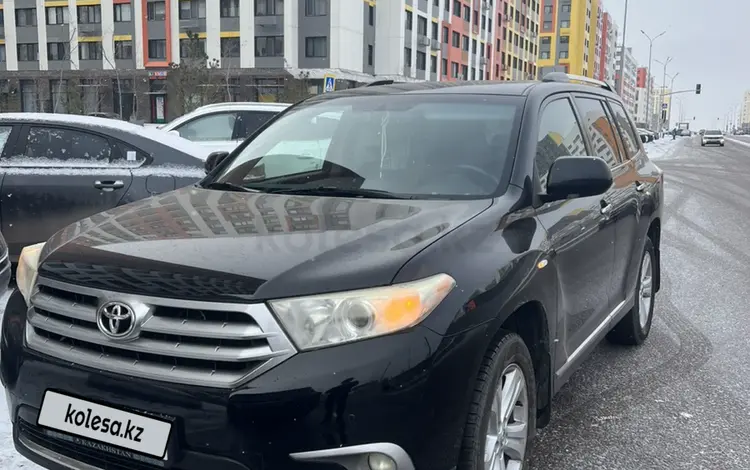 Toyota Highlander 2011 года за 14 000 000 тг. в Астана