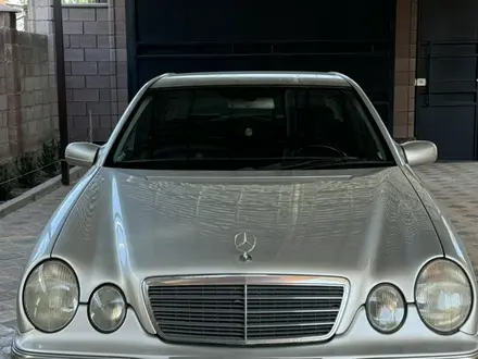 Mercedes-Benz E 280 2001 года за 5 000 000 тг. в Кызылорда – фото 2