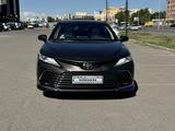 Toyota Camry 2021 года за 15 200 000 тг. в Астана – фото 4