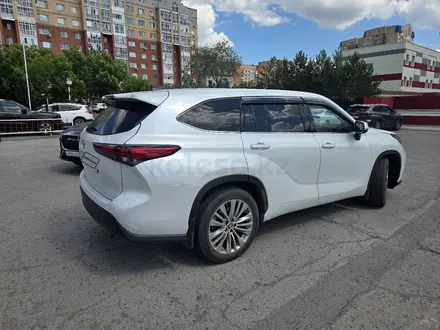 Toyota Highlander 2022 года за 24 500 000 тг. в Астана – фото 3