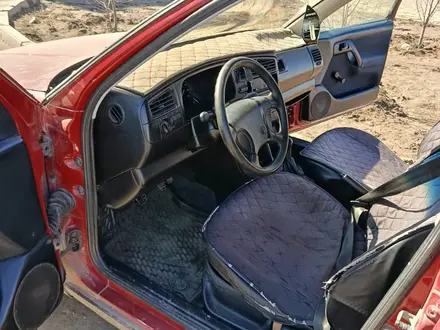 Volkswagen Golf 1992 года за 650 000 тг. в Уральск – фото 2