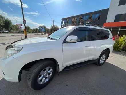 Toyota Land Cruiser Prado 2013 года за 19 000 000 тг. в Тараз – фото 3