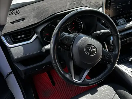 Toyota RAV4 2022 года за 16 500 000 тг. в Астана – фото 16