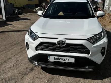 Toyota RAV4 2022 года за 16 500 000 тг. в Астана – фото 4