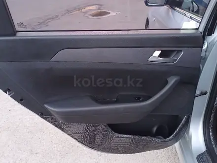 Hyundai Sonata 2018 года за 7 200 000 тг. в Караганда – фото 9