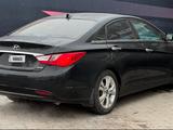 Hyundai Sonata 2013 года за 5 450 000 тг. в Актобе – фото 3