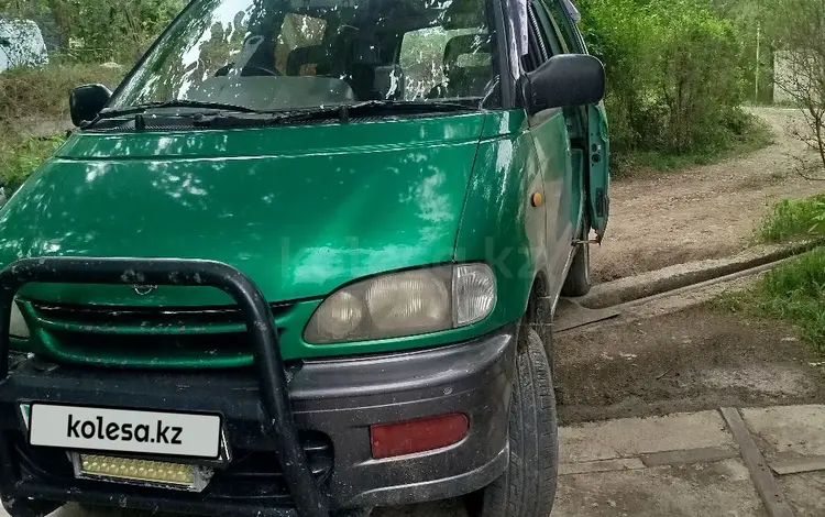Nissan Serena 1996 года за 2 500 000 тг. в Алматы