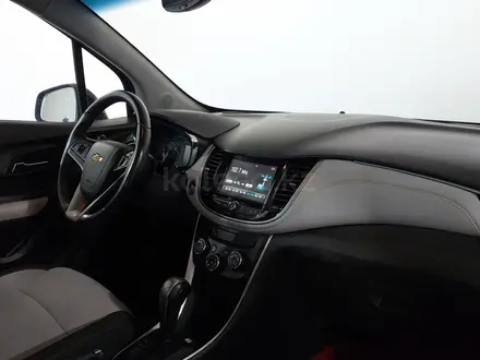 Chevrolet Tracker 2020 года за 4 690 000 тг. в Шымкент – фото 15