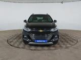 Chevrolet Tracker 2020 годаүшін4 690 000 тг. в Шымкент – фото 2