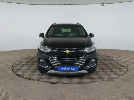 Chevrolet Tracker 2020 года за 4 690 000 тг. в Шымкент – фото 2