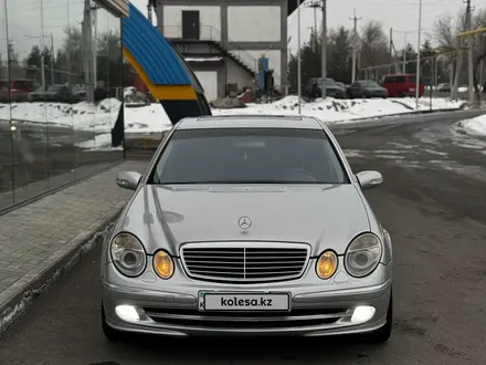 Mercedes-Benz E 320 2004 года за 7 000 000 тг. в Алматы
