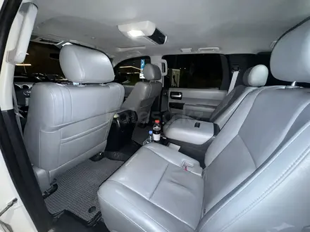 Toyota Sequoia 2008 года за 22 000 000 тг. в Алматы – фото 18