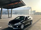 Hyundai Sonata 2017 годаүшін8 500 000 тг. в Шымкент – фото 2