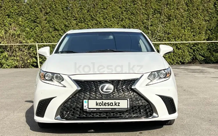 Lexus ES 250 2012 годаүшін10 000 000 тг. в Алматы