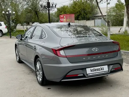 Hyundai Sonata 2022 года за 11 890 000 тг. в Алматы – фото 6