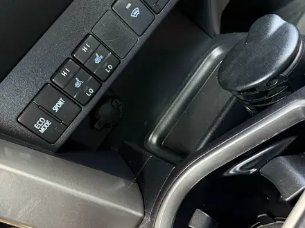 Toyota RAV4 2018 года за 10 500 000 тг. в Астана – фото 20