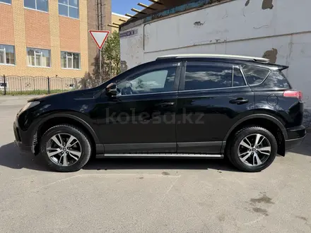 Toyota RAV4 2018 года за 10 500 000 тг. в Астана – фото 4