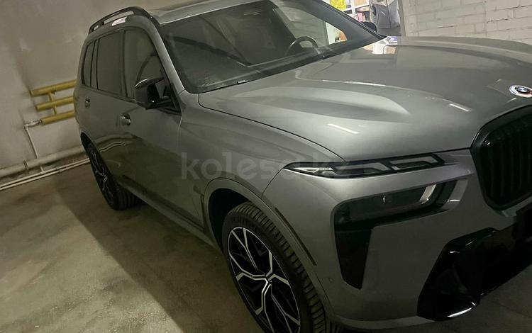 BMW X7 — миниатюра 1