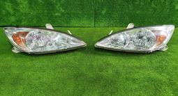 Передние фары от Toyota Camry 30 Koito за 100 000 тг. в Алматы