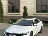 Hyundai Elantra 2024 года за 8 190 000 тг. в Алматы – фото 2
