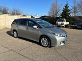 Toyota Wish 2010 года за 4 500 000 тг. в Актобе – фото 2