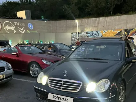 Mercedes-Benz C 32 AMG 2002 года за 7 250 000 тг. в Алматы – фото 4