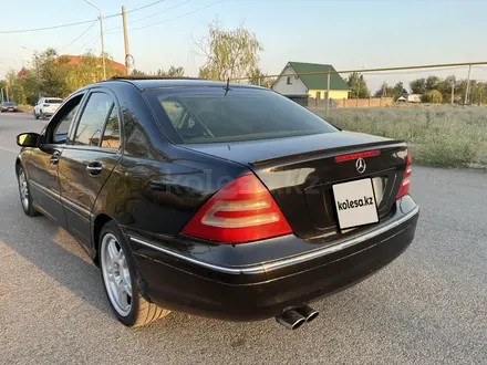 Mercedes-Benz C 32 AMG 2002 года за 7 250 000 тг. в Алматы – фото 10