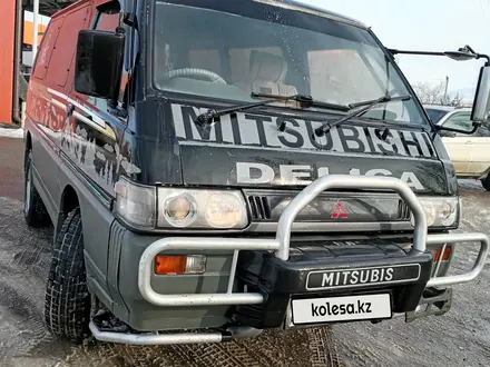 Mitsubishi Delica 1994 года за 1 400 000 тг. в Есик – фото 2