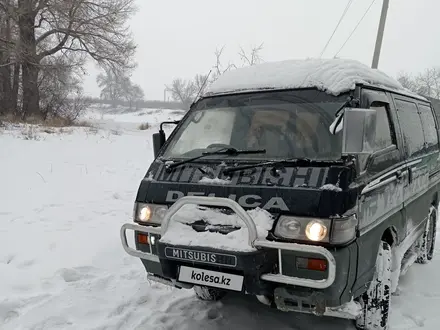 Mitsubishi Delica 1994 года за 1 400 000 тг. в Есик – фото 3