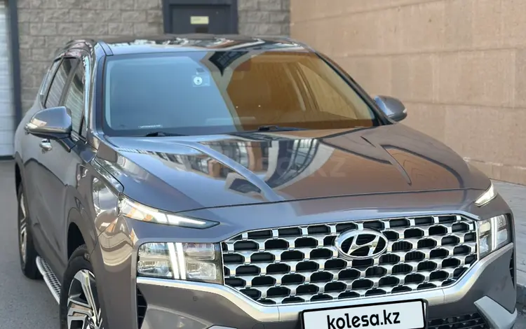 Hyundai Santa Fe 2021 года за 12 900 000 тг. в Астана