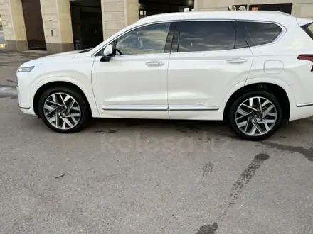 Hyundai Santa Fe 2021 года за 17 500 000 тг. в Жезказган – фото 8