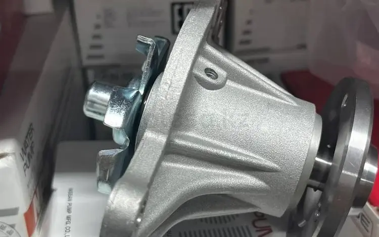 Помпа водяной на Toyota за 15 000 тг. в Алматы
