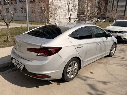 Hyundai Elantra 2018 года за 6 500 000 тг. в Алматы – фото 7