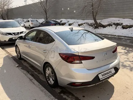 Hyundai Elantra 2018 года за 6 500 000 тг. в Алматы – фото 8