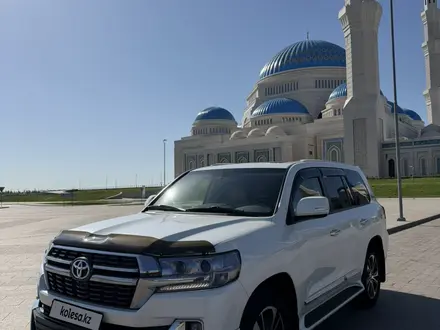 Toyota Land Cruiser 2021 года за 38 300 000 тг. в Астана – фото 3
