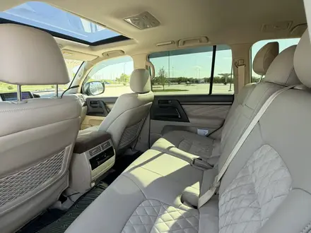 Toyota Land Cruiser 2021 года за 38 300 000 тг. в Астана – фото 8