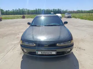 Mitsubishi Galant
