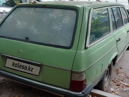 Mercedes-Benz E 230 1983 года за 1 000 000 тг. в Алматы – фото 4