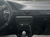 Mazda 323 1989 года за 550 000 тг. в Мерке – фото 2