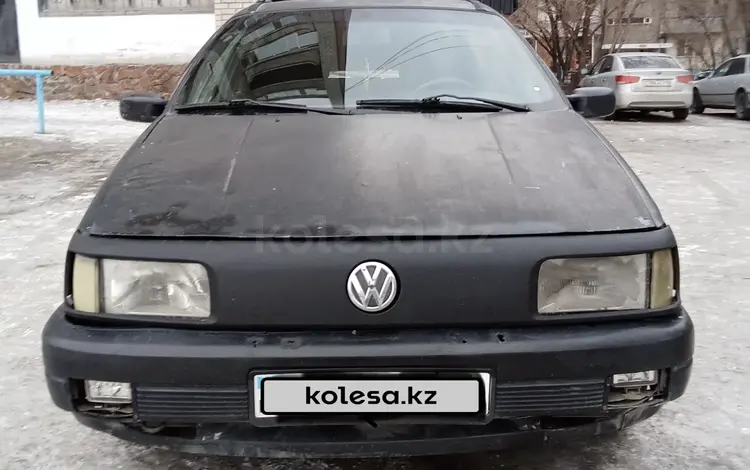 Volkswagen Passat 1993 года за 1 100 000 тг. в Семей