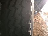 Шины для грузовых авто за 100 000 тг. в Караганда