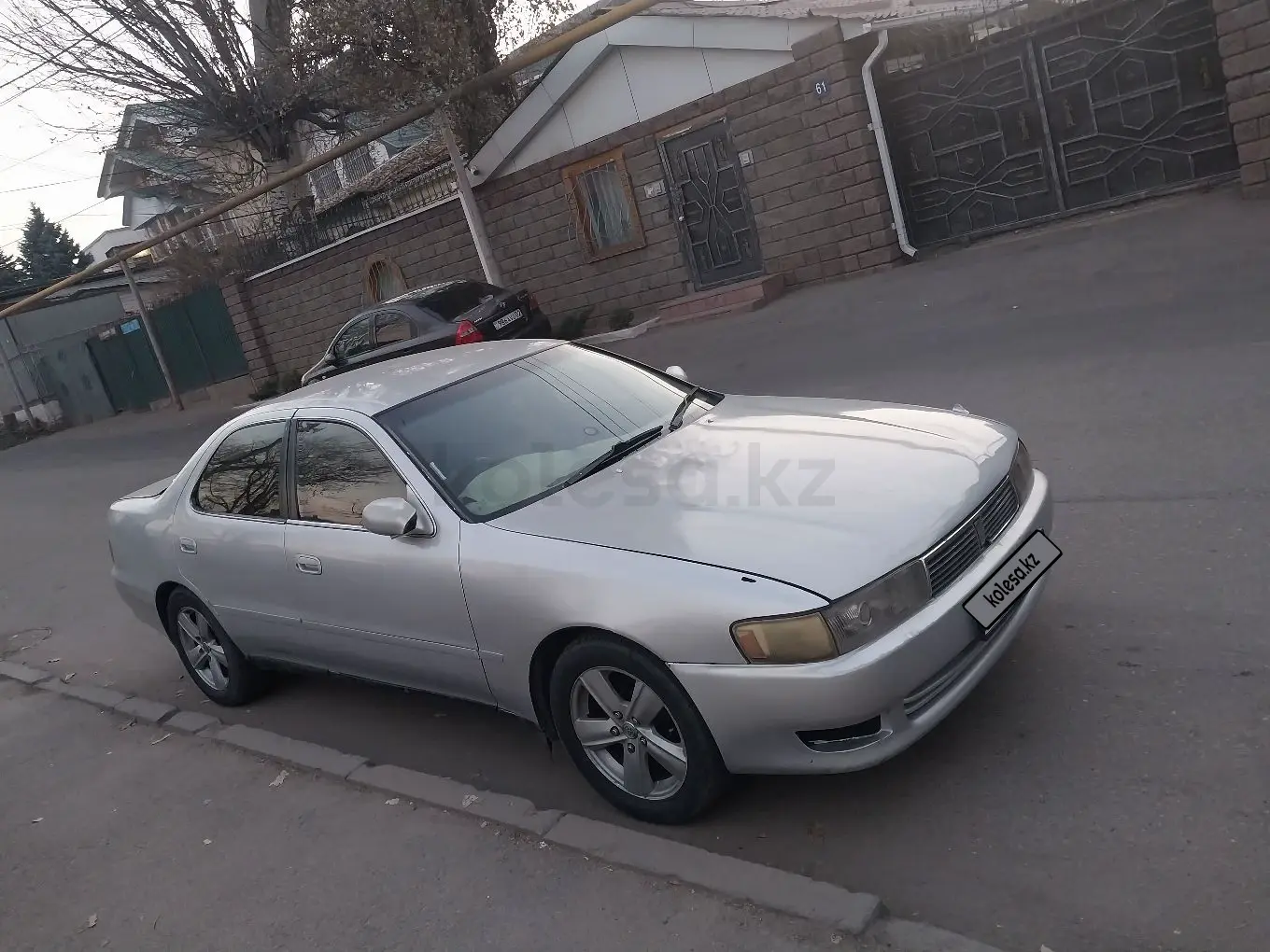 Toyota Cresta, 1998