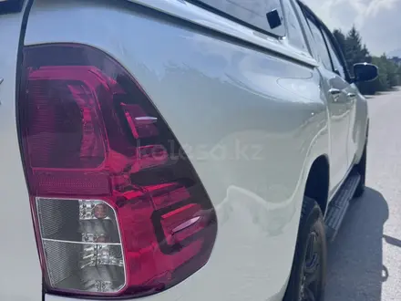 Toyota Hilux 2021 года за 22 500 000 тг. в Алматы – фото 10