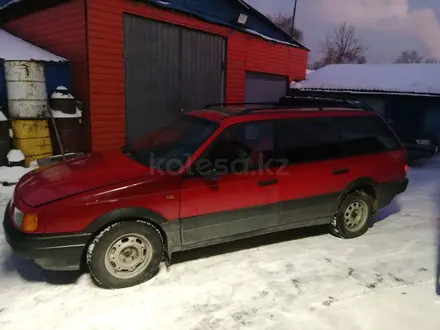 Volkswagen Passat 1993 года за 1 400 000 тг. в Усть-Каменогорск – фото 3