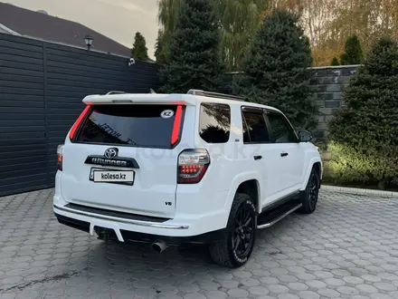 Toyota 4Runner 2015 года за 17 500 000 тг. в Алматы – фото 4