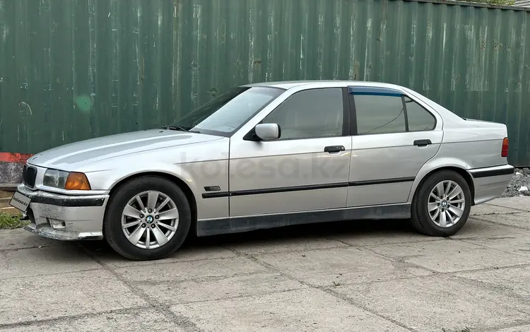 BMW 320 1995 года за 1 650 000 тг. в Караганда