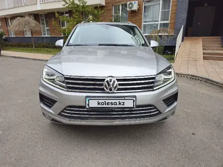 Volkswagen Touareg 2014 года за 14 500 000 тг. в Алматы – фото 14