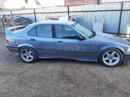 BMW 325 1993 года за 2 200 000 тг. в Алматы